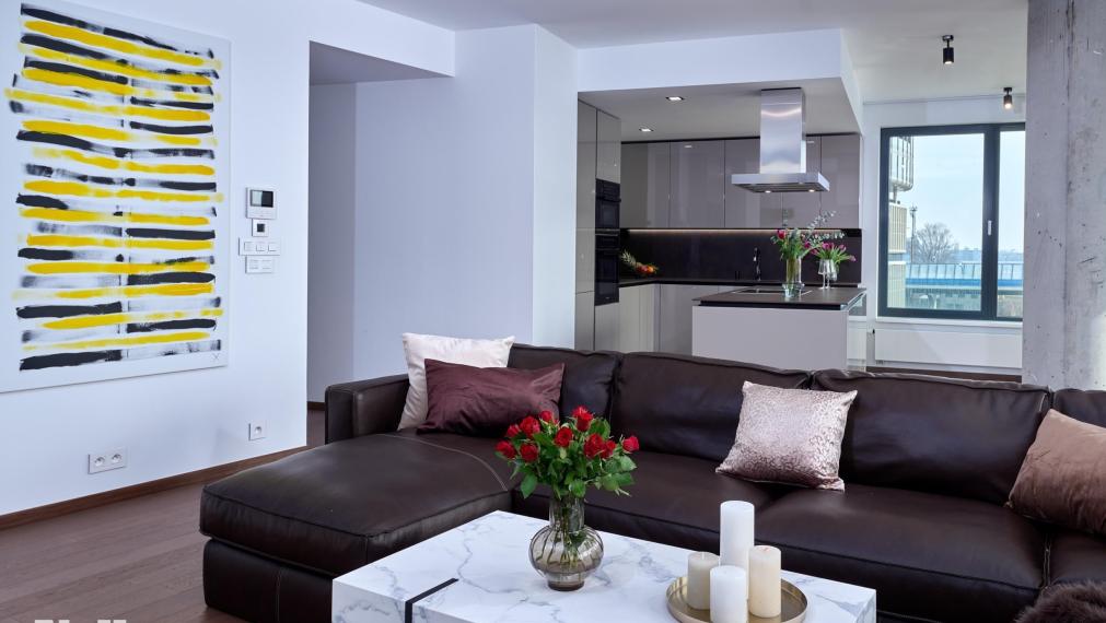 Neibrs | Eurovea Riverside | Prenájom luxusného 4- izbového bytu, 2x parking, 2x pivničná kobka