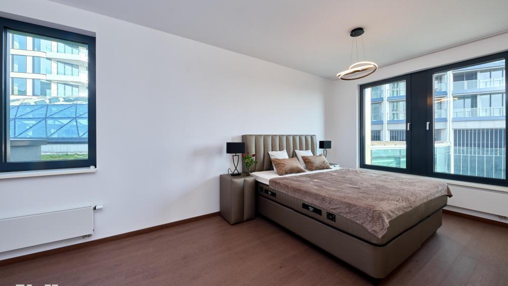 Neibrs | Eurovea Riverside | Prenájom luxusného 4- izbového bytu, 2x parking, 2x pivničná kobka