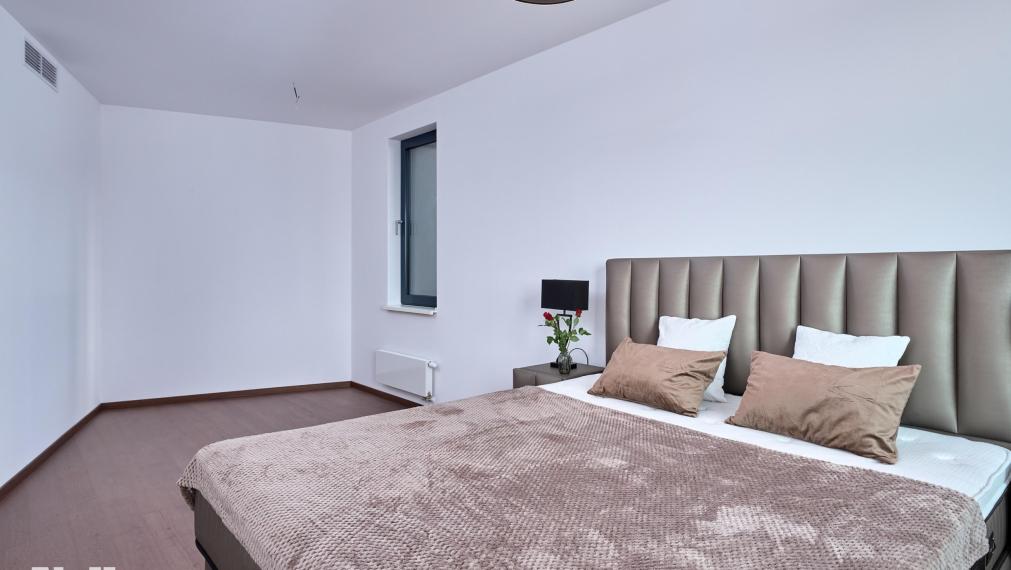 Neibrs | Eurovea Riverside | Prenájom luxusného 4- izbového bytu, 2x parking, 2x pivničná kobka