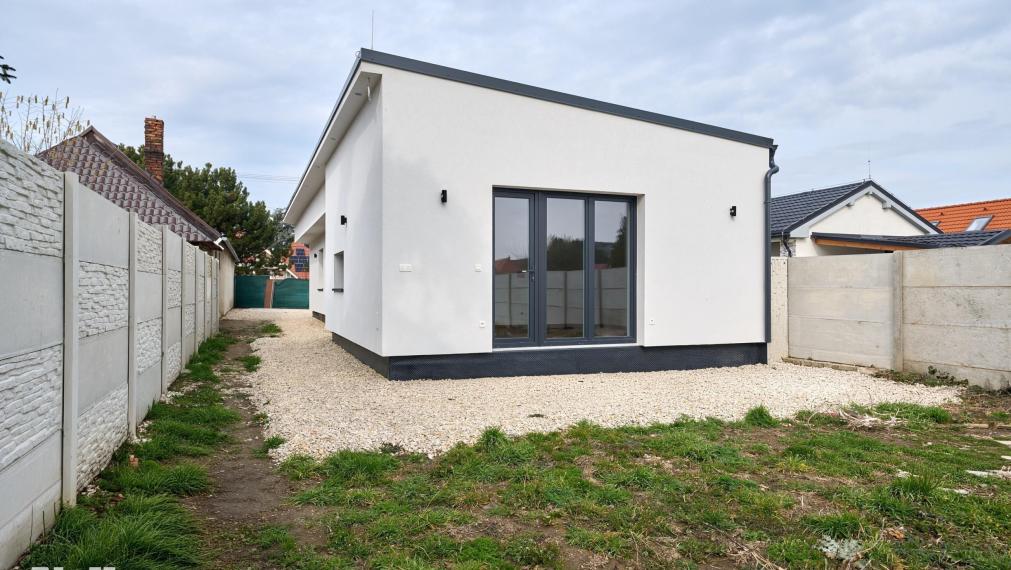 Neibrs | novostavba 4-izbového rodinného domu v štandarde – pripravený na nasťahovanie, Sládkovičovo