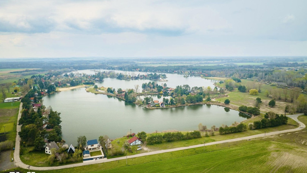 Neibrs | Na predaj 5izb RD s príslušenstvom, stodolou, kanalizácia, s veľkým pozemkom 2549 m2