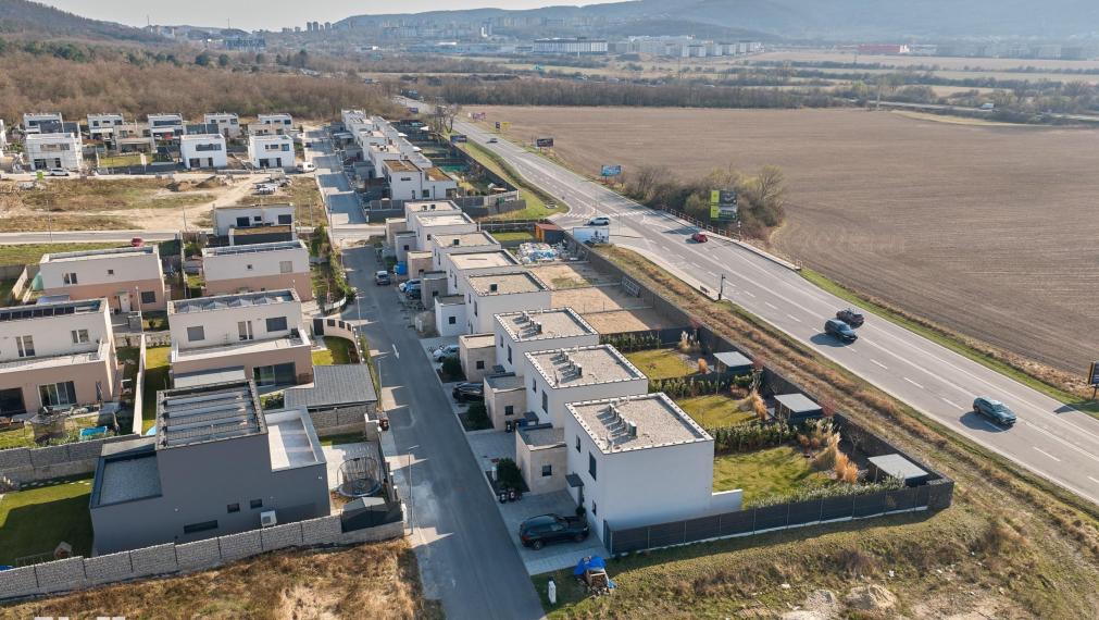 Neibrs | 5-izbová novostavba v etablovanej lokalite | Záhorská Bystrica – Kerepušky