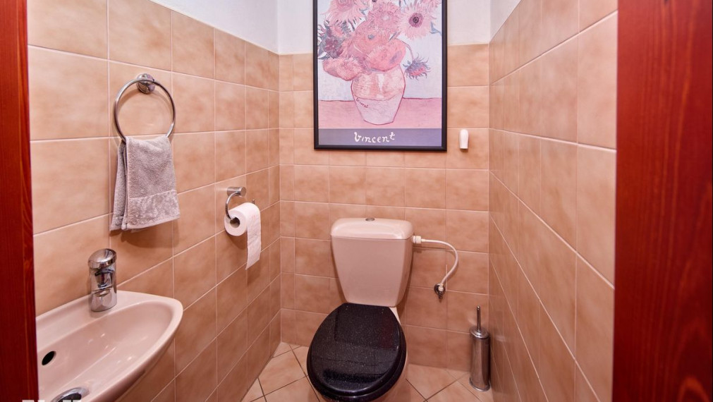 Neibrs | Exkluzívne na predaj luxusná vila s wellness, fitness, záhradou, bazénom, garážou, Chladná ul., Rača, Bartislava III