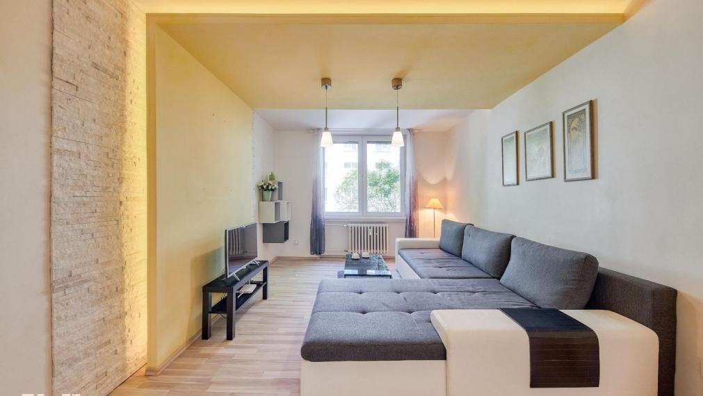 Neibrs | Prenájom 2 izb. bytu v TOP lokalite na Kvačalovej ul.