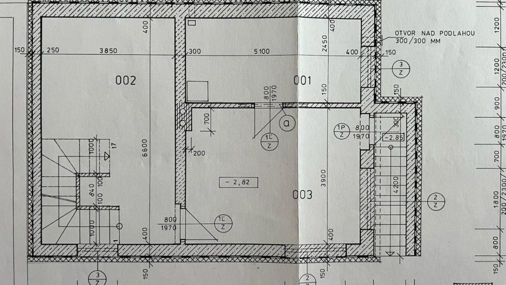 Neibrs | Rodinný dom s prístavbou, garážou a samostatnou bytovou jednotkou, pozemok 1115 m2
