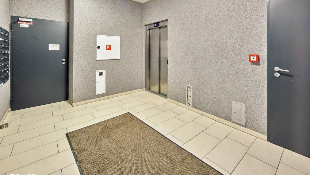 Neibrs | 3 izbový byt s balkónom (8m2) a parkovacím miestom
