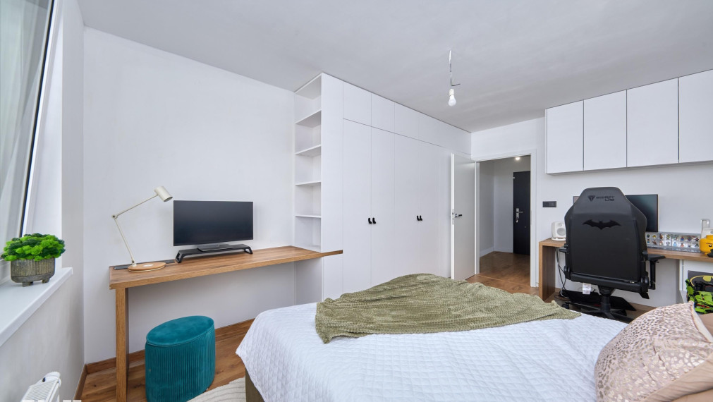 Neibrs | LIVANA- Priestranný 3 izb. byt s balkónom, 2x Parking v garáži