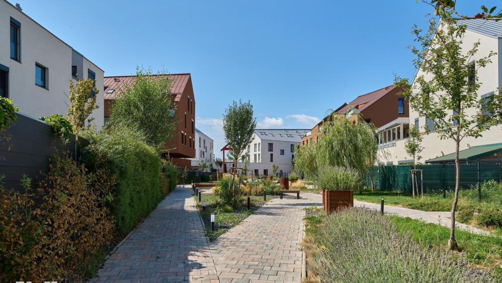 Neibrs | Prenájom 2-izb. bytu s terasou a loggiou v projekte OPÁL Bratislava - Jarovce