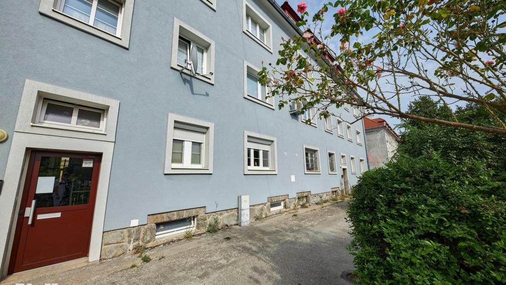 Neibrs | Zariadený klimatizovaný 2 izb byt na Miletičovej ulici 