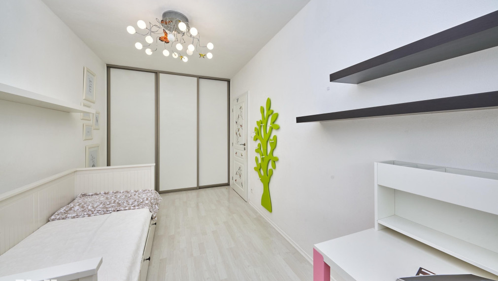 Neibrs | 3-izbový byt s 20 m² terasou a rezidenčnou záhradou | Dlhé diely