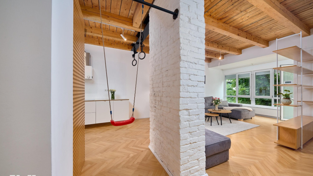 Neibrs | Nivy- 3 izb. byt s loggiou, 112 m2, výťah, Kvetná ul.