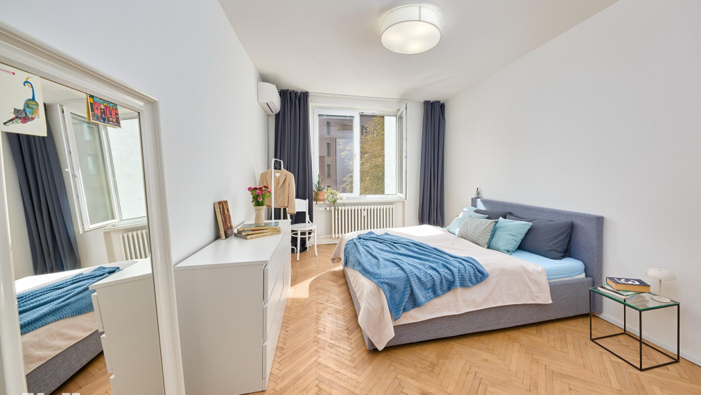Neibrs | REZERVOVANÉ- 2-izbový byt priamo na Dulovom námestí | 62,5 m² | kompletná rekonštrukcia
