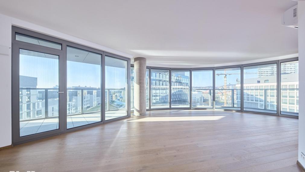 Neibrs | 3 izb. Apartmán s výhľadom na Bratislavský hrad a Downtown, 2x Parking + Pivnica