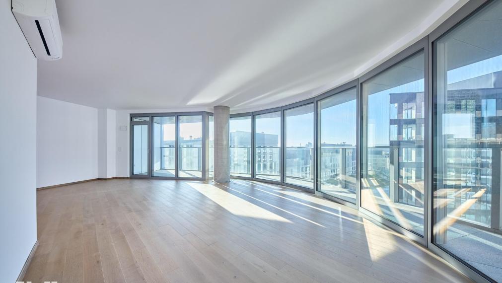 Neibrs | 3 izb. Apartmán s výhľadom na Bratislavský hrad a Downtown, 2x Parking + Pivnica