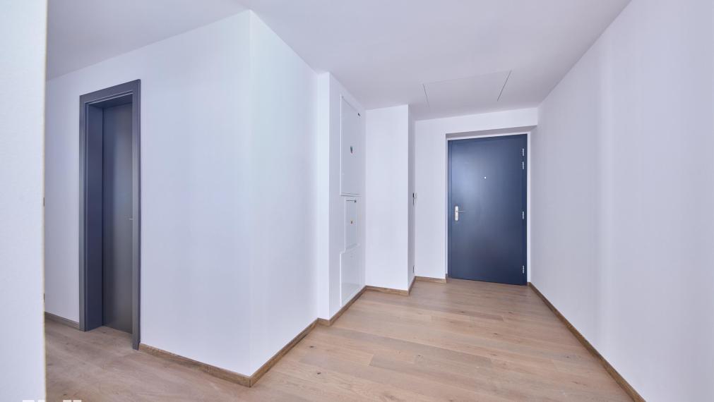 Neibrs | 3 izb. Apartmán s výhľadom na Bratislavský hrad a Downtown, 2x Parking + Pivnica
