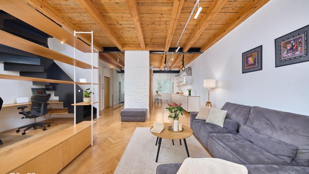 Neibrs | REZERVOVANÉ- Nivy- 3 izb. byt s loggiou, 112 m2, výťah, Kvetná ul.