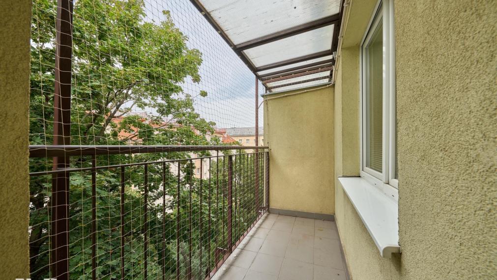 Neibrs | REZERVOVANÉ- Nivy- 3 izb. byt s loggiou, 112 m2, výťah, Kvetná ul.