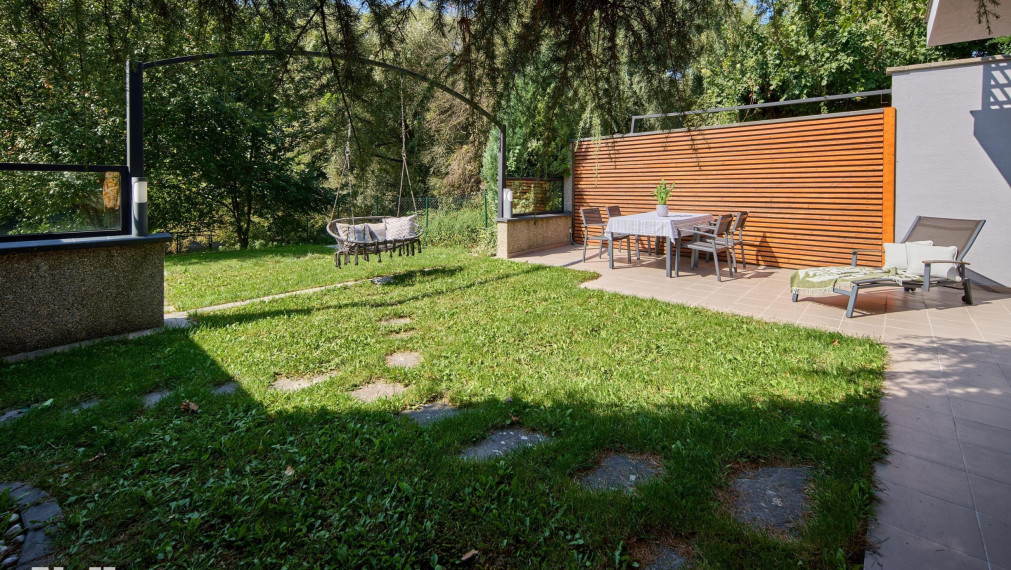 NEIBRS| Exkluzívne na predaj samostatný rodinný dom, 90m2, terasa, logia, 2x parkovanie, Devínska cesta, Bratislava