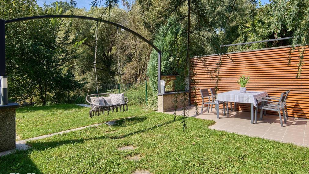 NEIBRS| Na predaj rodinný dom, 90m2m, terasa, 2x parkovanie, záhrada, Devínska Cesta, Bratislava IV