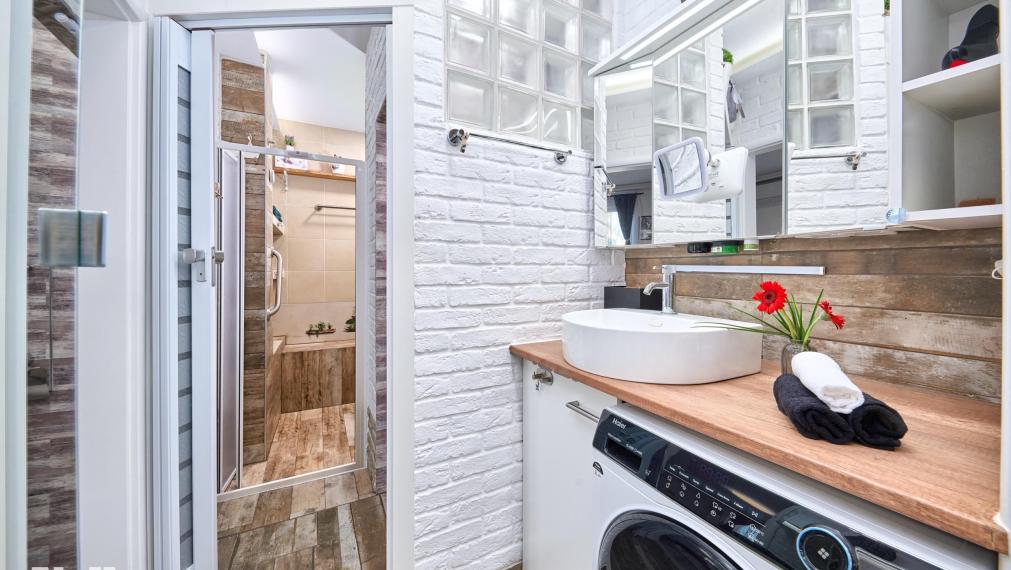 Neibrs | 2 izbový byt po kompletnej modernizácii v blízkosti oddychovej zóny Štrkovec