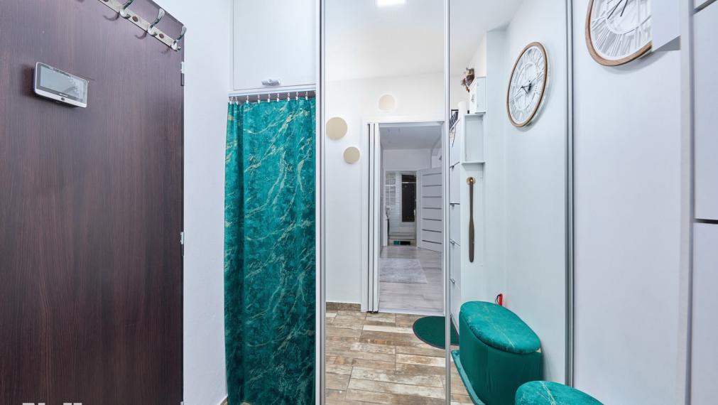 Neibrs | 2 izbový byt po kompletnej modernizácii v blízkosti oddychovej zóny Štrkovec