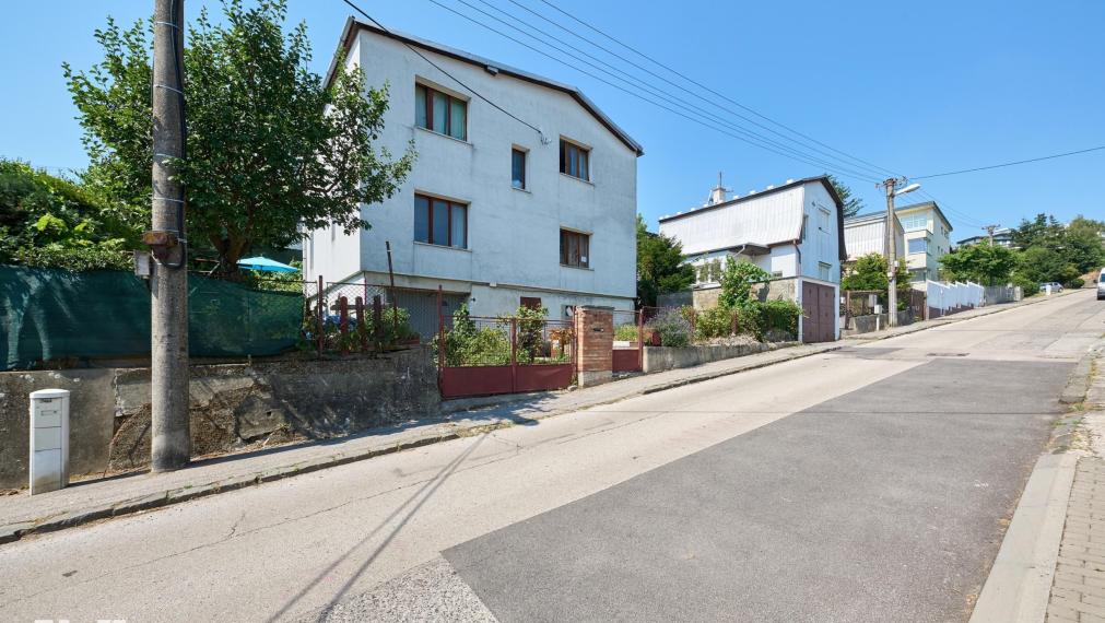 Neibrs | 6 izbový rodinný dom na Kolibe