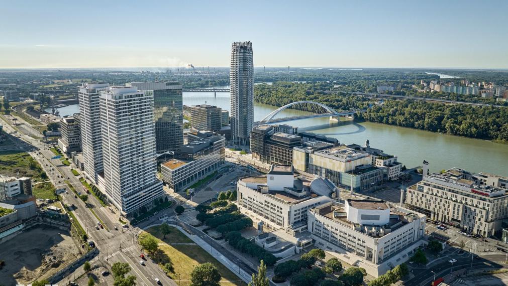 Neibrs | Eurovea Tower - 3 izb. Apartmán, 2 balkóny, parking, kobka