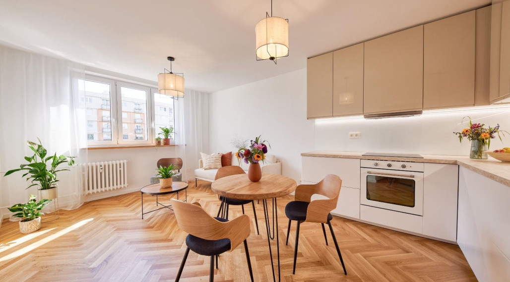 Neibrs | Prenájom 2 izb. bytu po kompletnej rekonštrukcii s balkónom, Exnárova ul. Ružinov