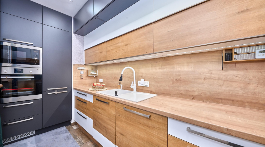 Neibrs | 2 izbový byt po kompletnej modernizácii v blízkosti oddychovej zóny Štrkovec