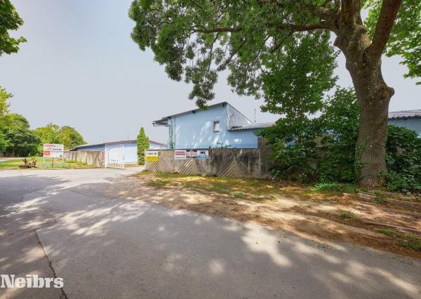 Predaj výrobno skladového objektu s parkoviskom, 1400m2,Horný dvor, Bernolákovo