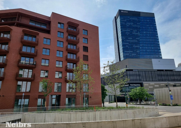 Neibrs | PRENÁJOM | Garážové státie ZWIRN 3