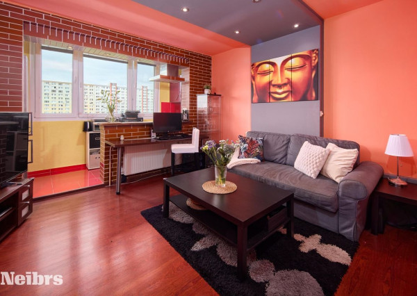 Neibrs | predaj (2) garsónka po kompletnej rekonštrukcii na Topoľčianskej ulici pri Draždiaku v bratislavskej Petržalke