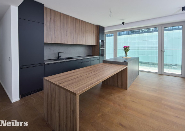 Neibrs | mimoriadne zvýhodnená ponuka, (4) izbový byt s 2 balkónmi a parkovaním v projekte LIGET – Petržalka