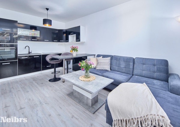 Neibrs | (2) izbový byt na prenájom s terasou a garážovým parkovacím miestom, Slnečnice - Petržalka