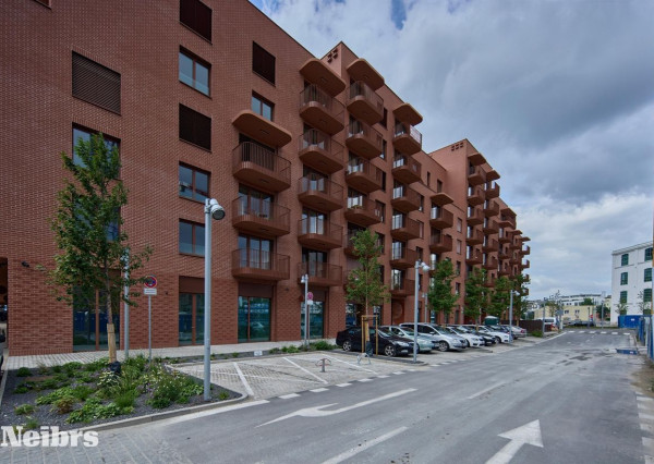 Neibrs | Vonkajšie parkovacie státie ZWIRN 3 - prenájom