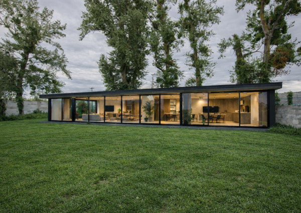 Neibrs | Exkluzívne na predaj pozemok na stavbu rekreačej  chaty, 811m2,  asfaltová prístupová cesta, voda, elektrina, Devínske jazero, Bratislava