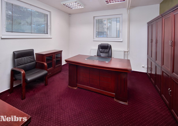 Neibrs | Záhradnícka ul. | Prenájom 6 kancelárií so zasadačkou, 122 m2