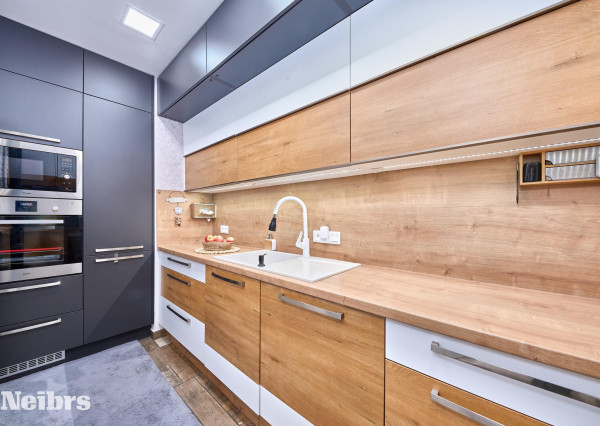 Neibrs | 2 izbový byt po kompletnej modernizácii v blízkosti oddychovej zóny Štrkovec