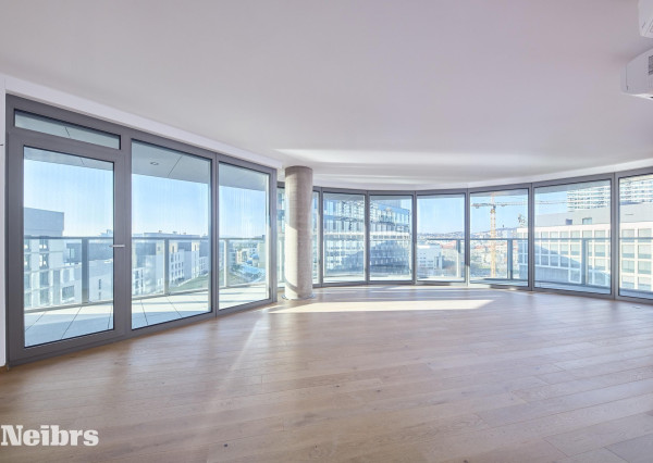 Neibrs | Eurovea Tower - 3 izb. Apartmán, 2 balkóny, parking, kobka